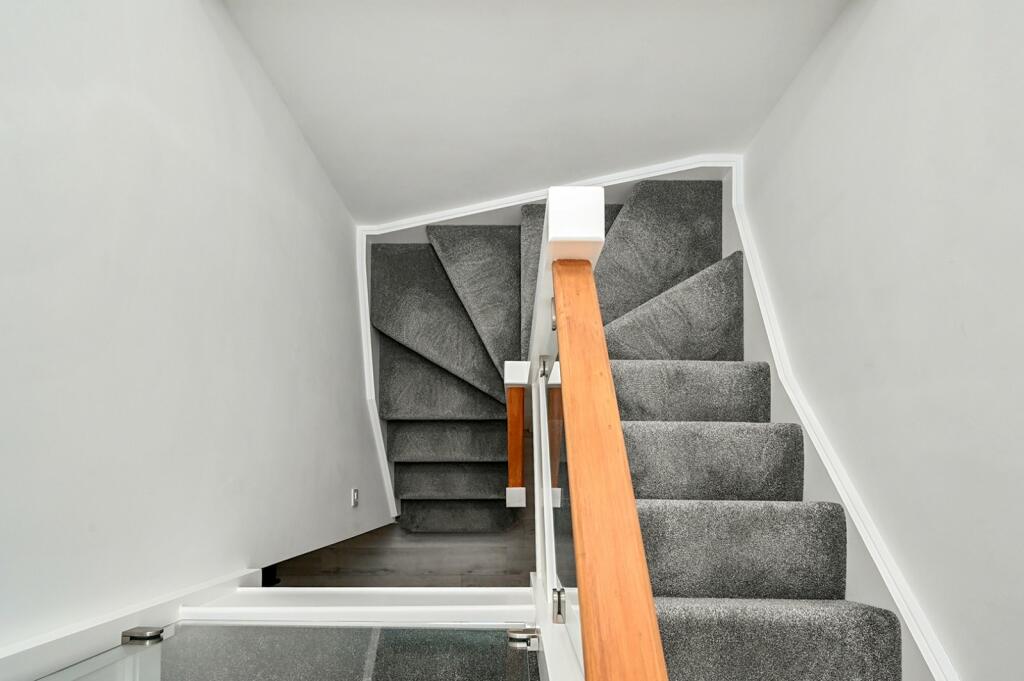 Additional property image - Harbour Way, Shoreham By Sea, West Sussex, BN43
