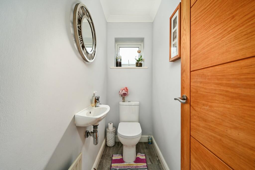Additional property image - Lesser Foxholes, Shoreham, West Sussex, BN43