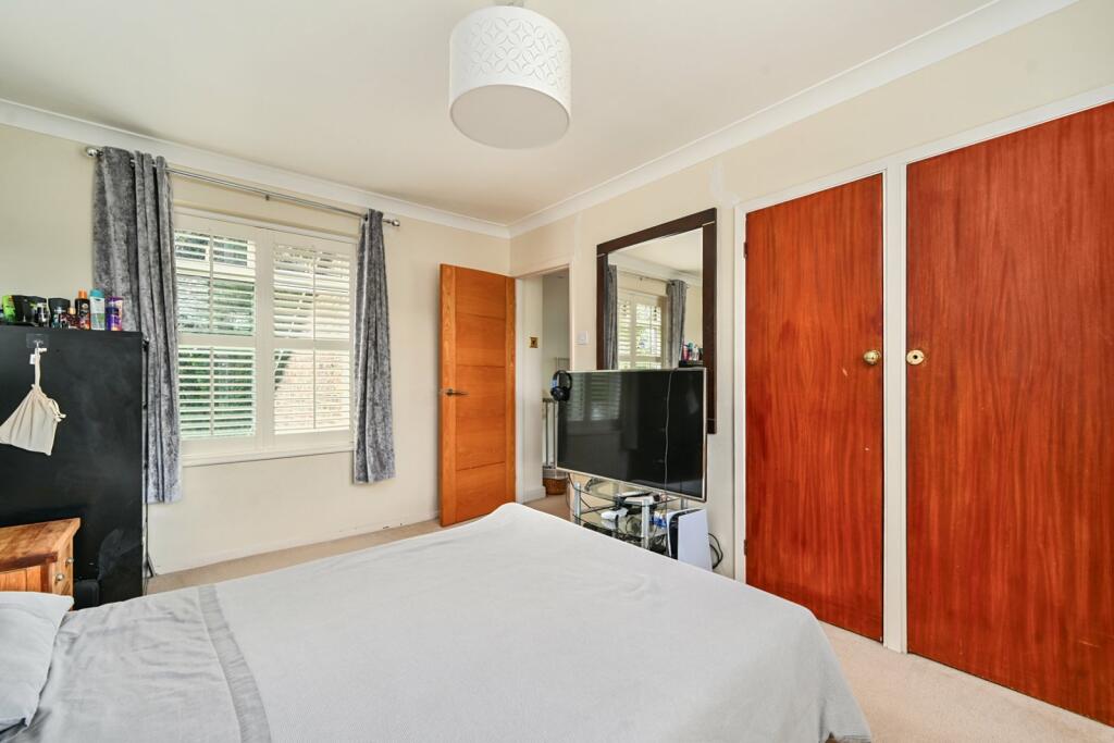 Additional property image - Lesser Foxholes, Shoreham, West Sussex, BN43