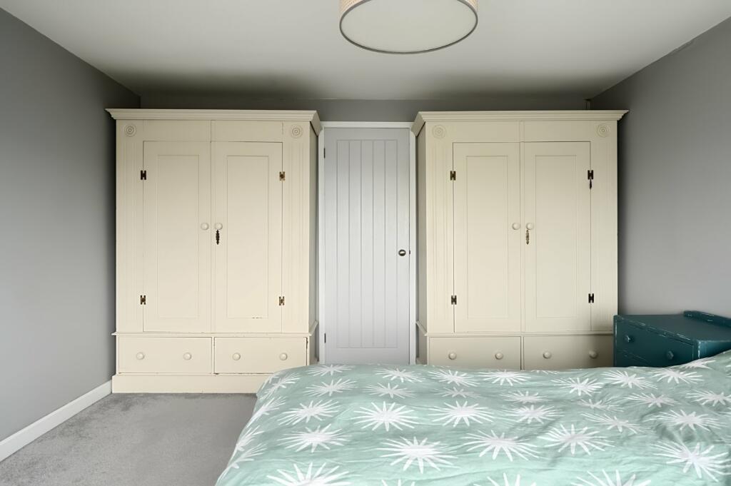 Additional property image - Falcon Close, Shoreham Beach, West Sussex, BN43