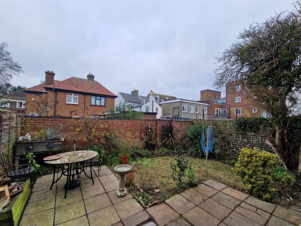 Additional property image - 9 The Willows, Grinstead Lane, Lancing, West Sussex, BN15