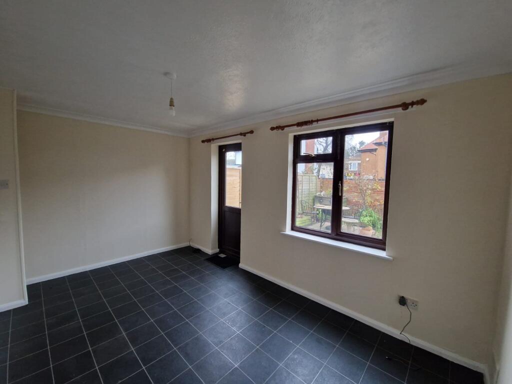 Additional property image - 9 The Willows, Grinstead Lane, Lancing, West Sussex, BN15