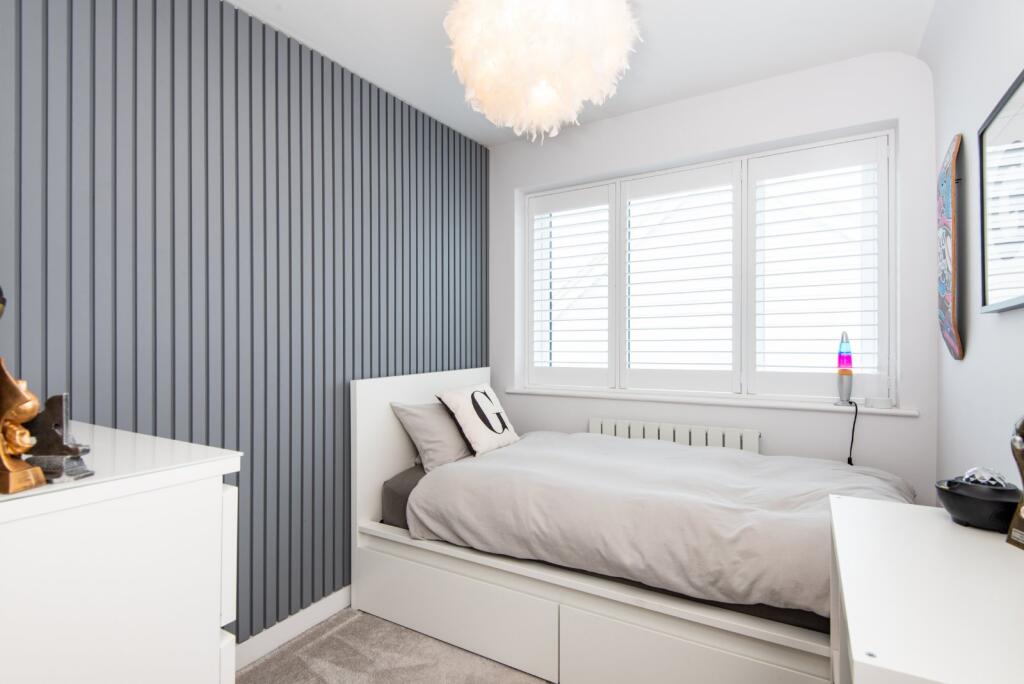 Additional property image - Falcon Close, Shoreham Beach, West Sussex, BN43