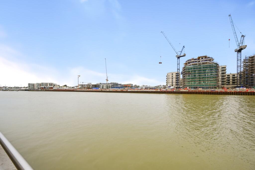Additional property image - King Charles Place, Emerald Quay, Shoreham, West Sussex, BN43