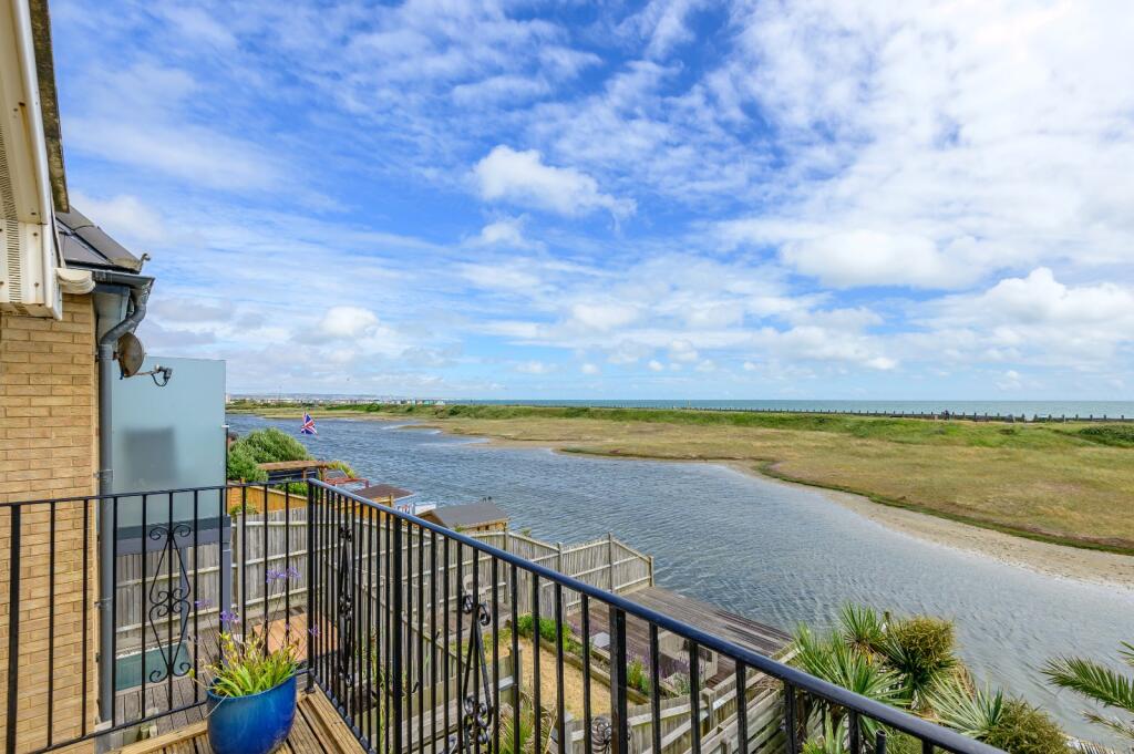 Main image of property: Brighton Road, Lancing, West Sussex, BN15