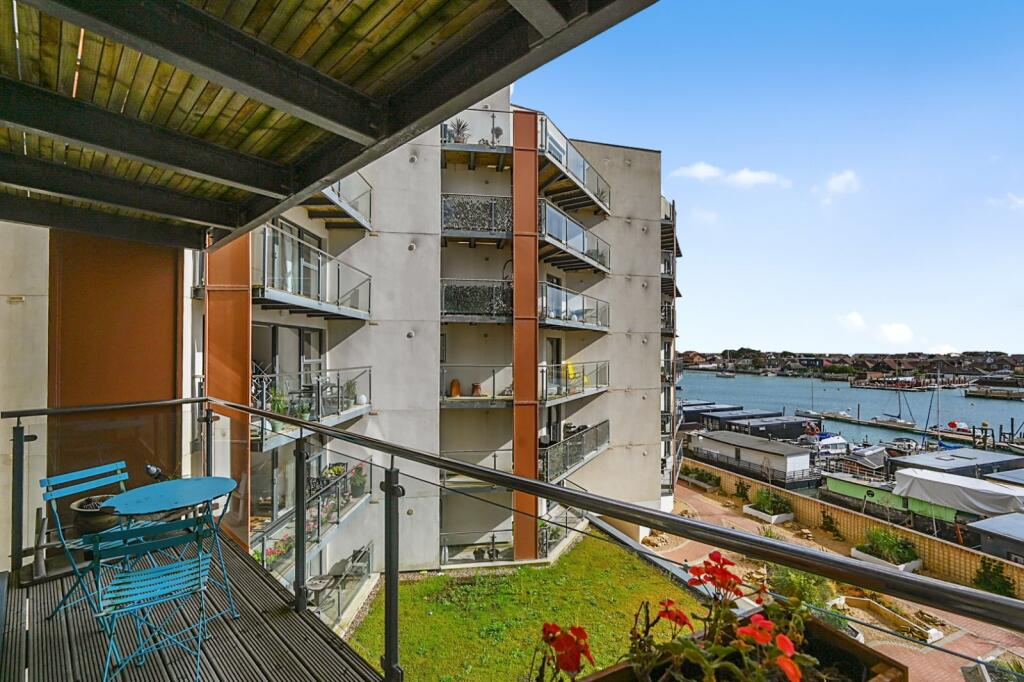 Main image of property: Mariners Point, Brighton Road, Shoreham, BN43