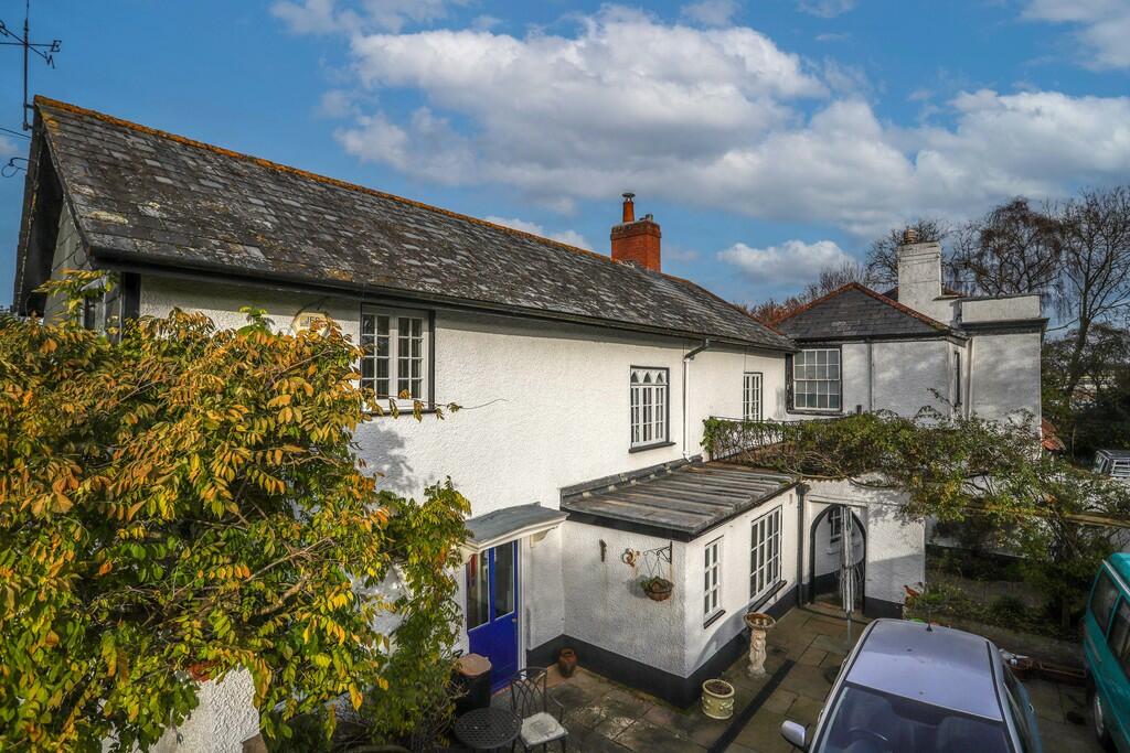 3 bedroom cottage for sale in Courtyard Cottage, Alphington, Exeter, EX2