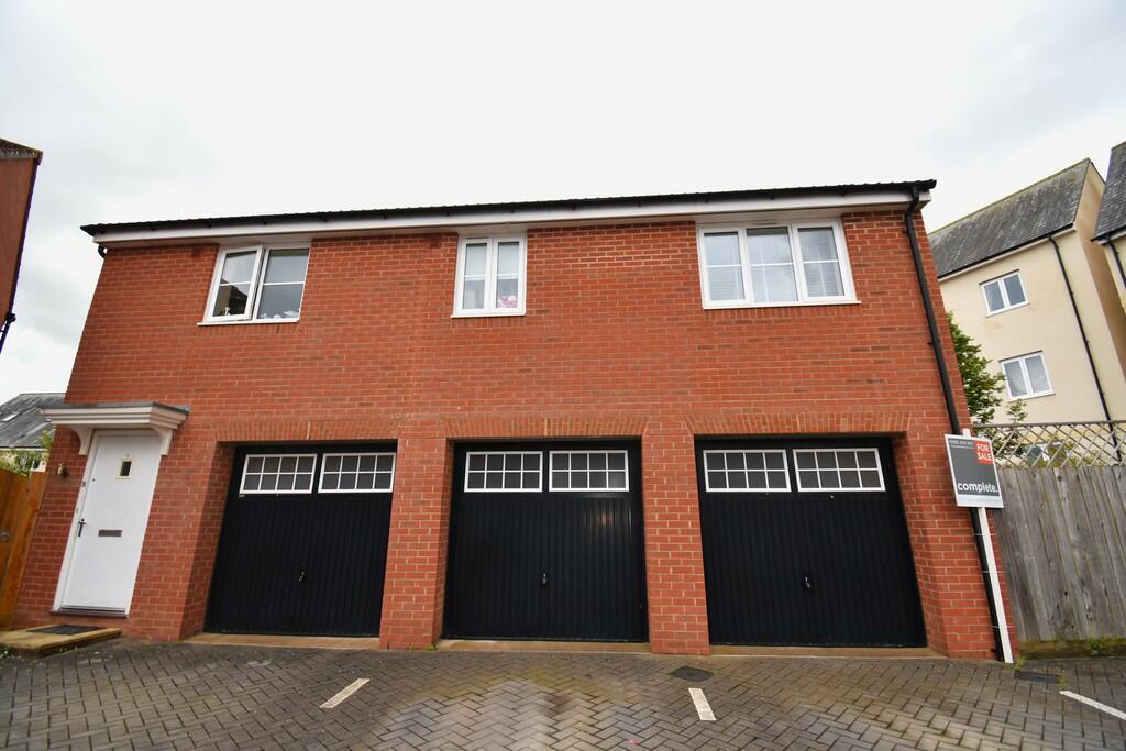 2 bedroom detached house for sale in Burrough Fields, Cranbrook, EX5