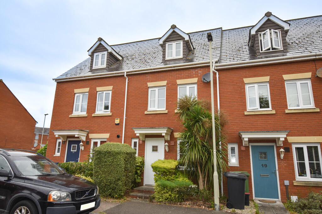 Main image of property: Culm Grove, Exeter, EX2 7QX