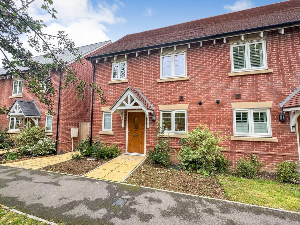 Main image of property: Reed Gardens, Woolhampton, Reading, RG7