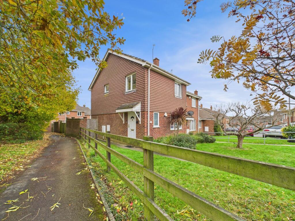 Main image of property: Elder Close, Reading, Reading, RG31