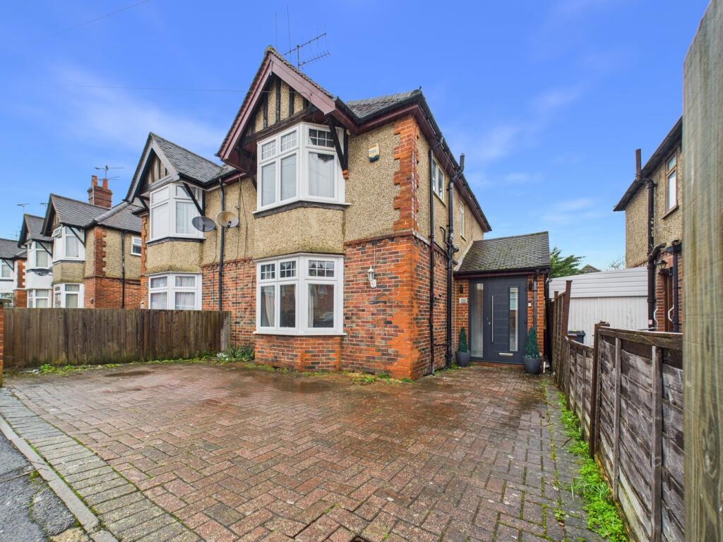 Main image of property: Drayton Road, Reading, RG30