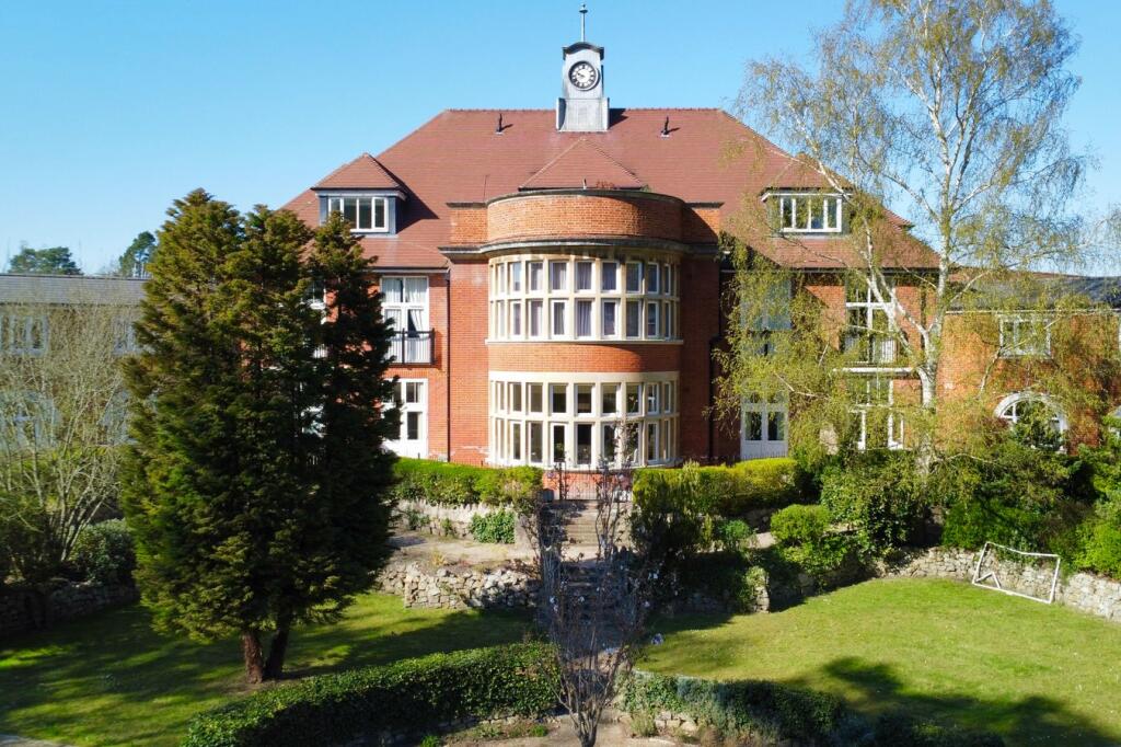 Main image of property: Swallowtail Grove, FRIMLEY, GU16