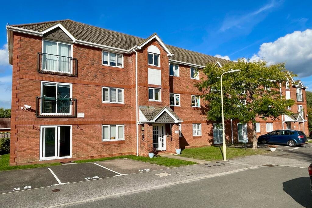 Main image of property: Corfe Way, FARNBOROUGH, GU14