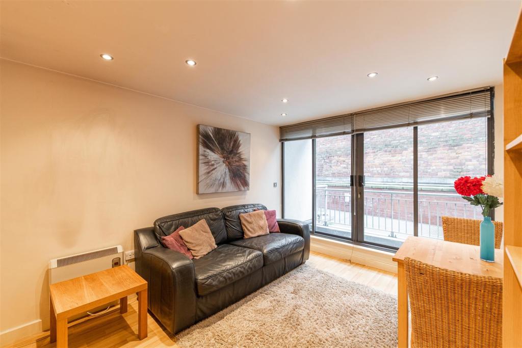 1 bedroom apartment for sale in Marconi House, Melbourne Street, City