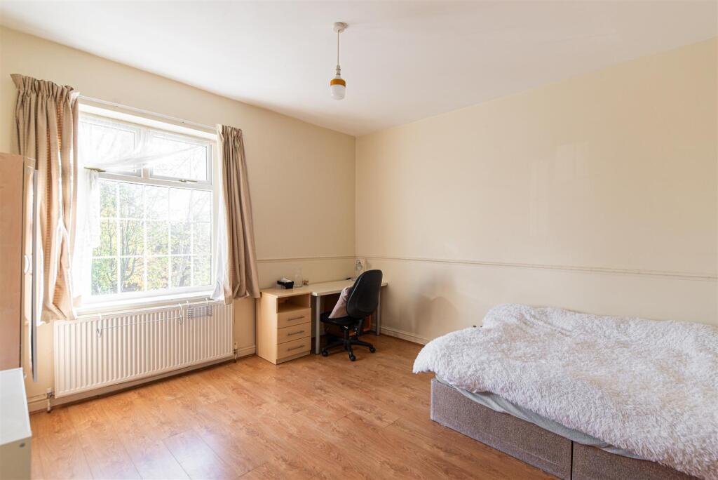 Main image of property: Lynnwood Terrace, Fenham, Newcastle Upon Tyne