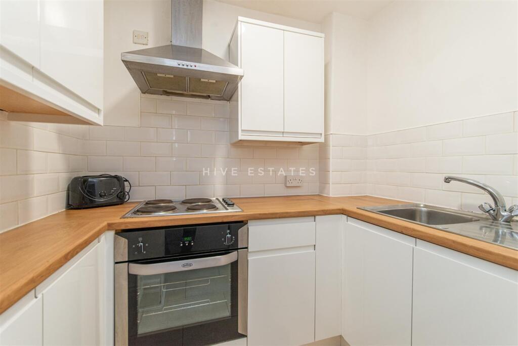 Main image of property: Dinsdale Road, Sandyford, Newcastle Upon Tyne