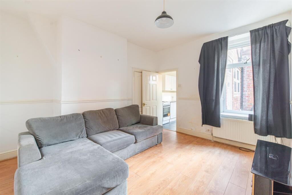 Main image of property: Lynnwood Terrace, Fenham, Newcastle Upon Tyne