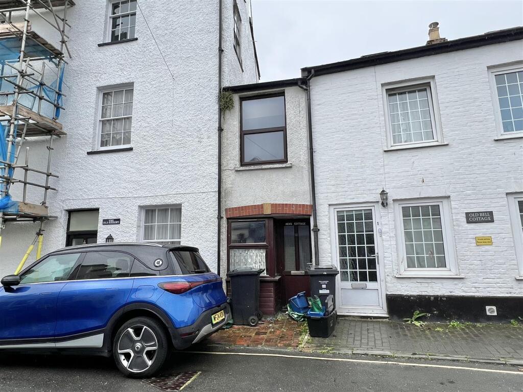 Main image of property: Market Square, Axminster