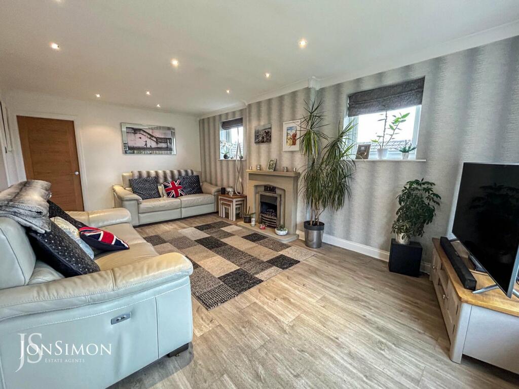 Additional property image - Heatherside Road, Ramsbottom, Bury, BL0