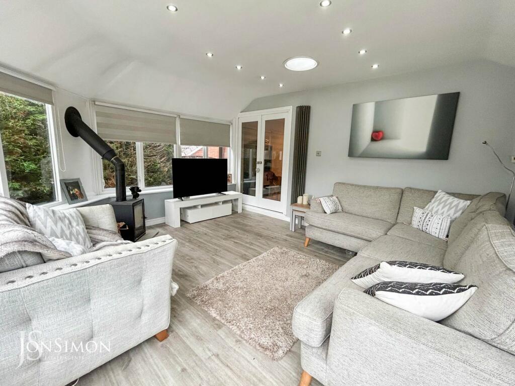 Additional property image - Heatherside Road, Ramsbottom, Bury, BL0