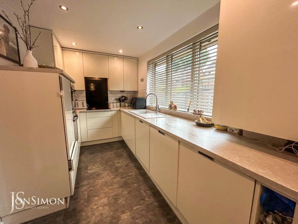 Additional property image - Heatherside Road, Ramsbottom, Bury, BL0