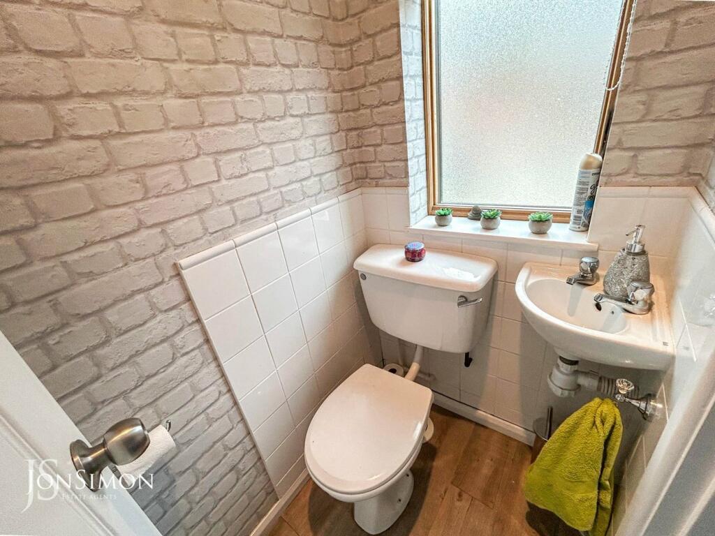 Additional property image - Heatherside Road, Ramsbottom, Bury, BL0