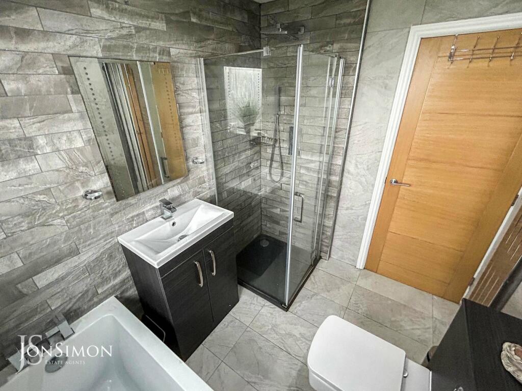 Additional property image - Heatherside Road, Ramsbottom, Bury, BL0