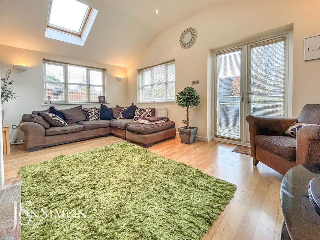 Additional property image - Stanford Hall Crescent, Ramsbottom, Bury, BL0