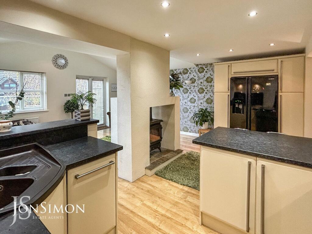 Additional property image - Stanford Hall Crescent, Ramsbottom, Bury, BL0
