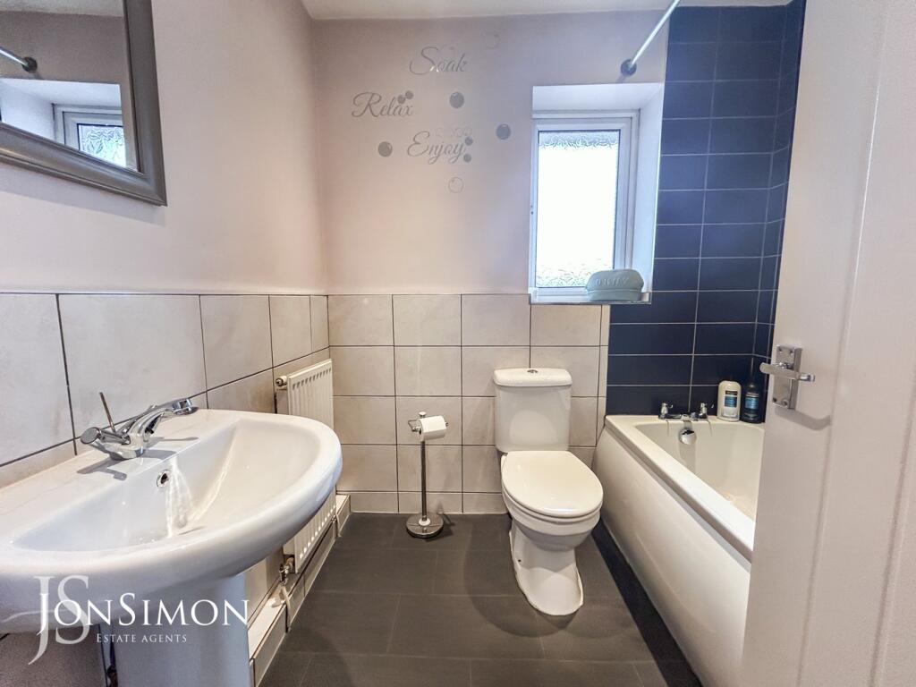 Additional property image - Roseberry Close, Ramsbottom, Bury, BL0