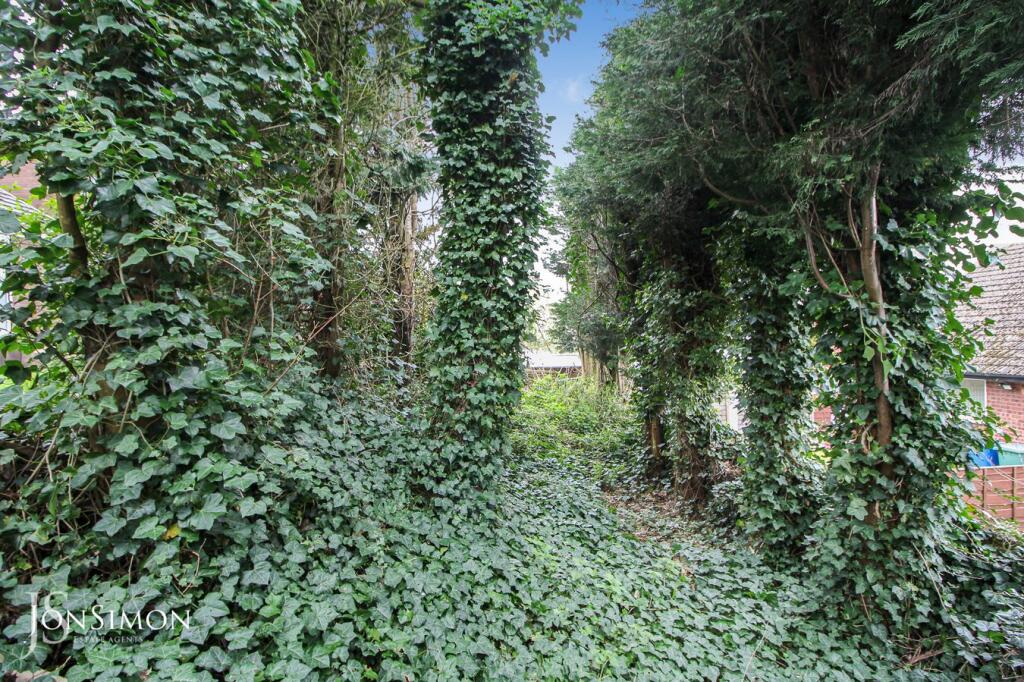 Additional property image - Tor Avenue, Greenmount, Bury, BL8