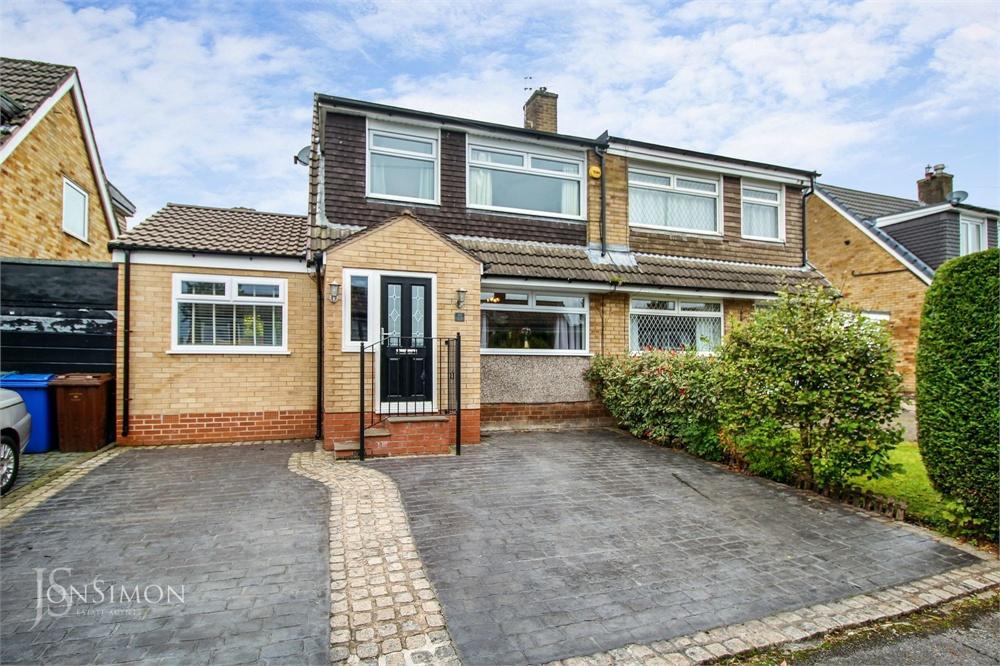 3 bedroom semidetached house for sale in Neston Road, Walshaw, Bury