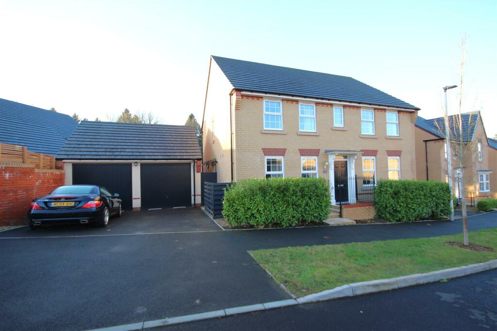 4 bedroom detached house for sale in Trem Y Rhyd, St. Fagans, Cardiff, CF5