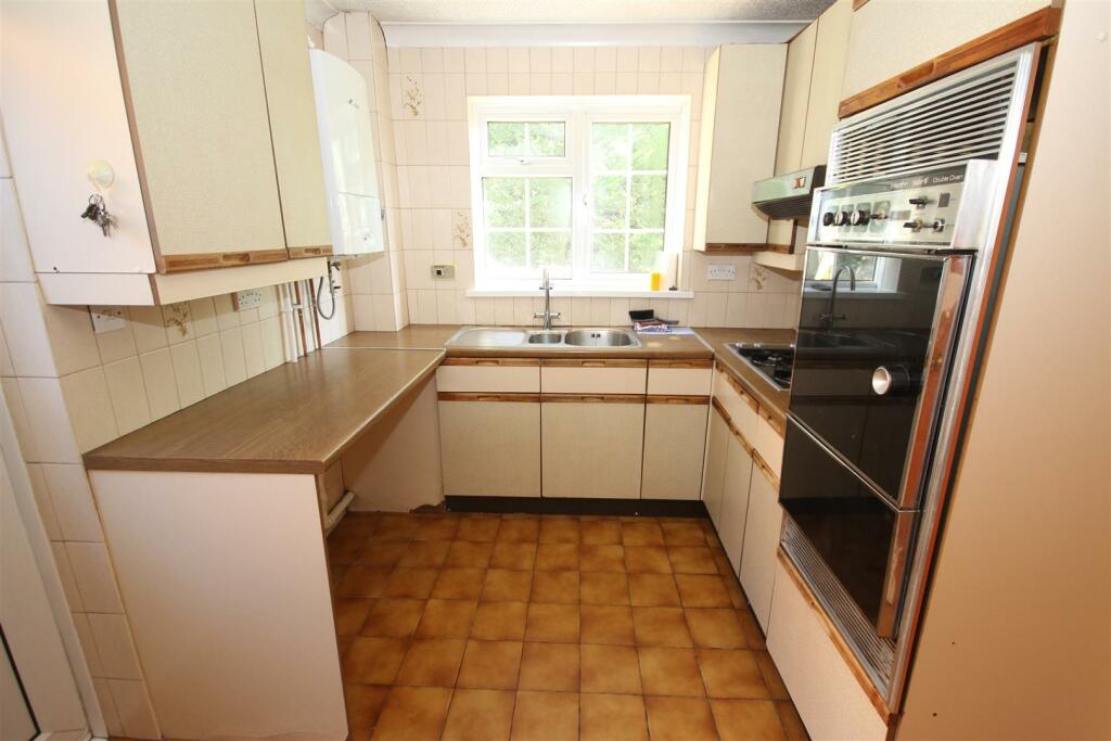 Additional property image - Cae Syr Dafydd, Cardiff