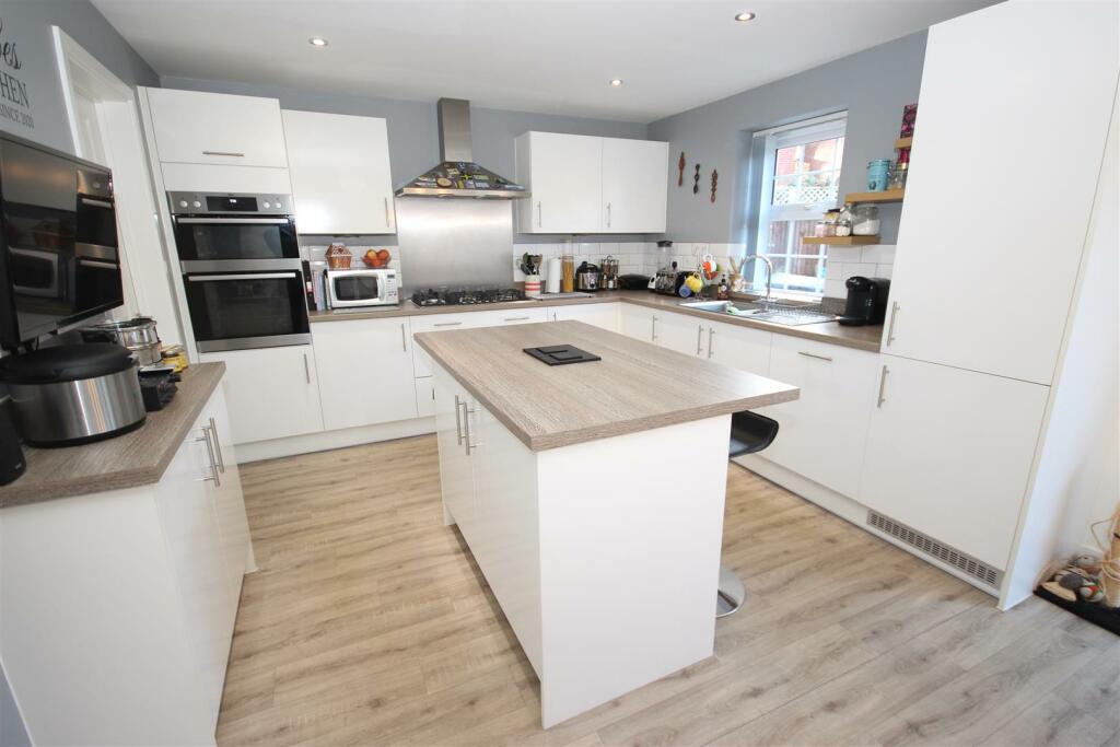 Additional property image - Trem Y Rhyd, St. Fagans, Cardiff