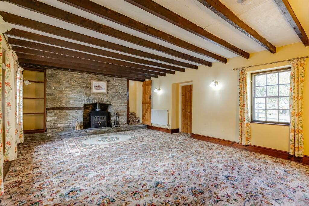 Additional property image - Main Road, Gwaelod-Y-Garth, Cardiff