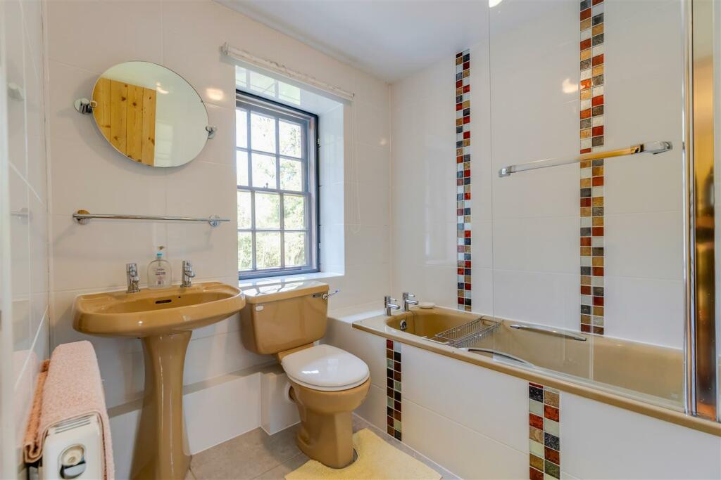 Additional property image - Main Road, Gwaelod-Y-Garth, Cardiff
