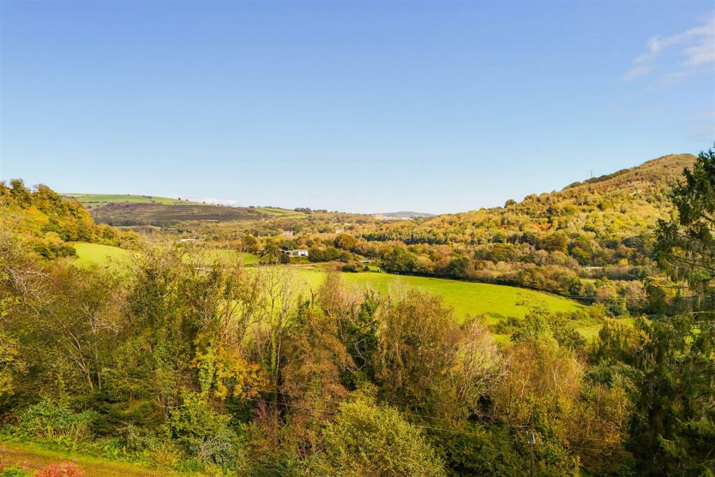 Additional property image - Main Road, Gwaelod-Y-Garth, Cardiff