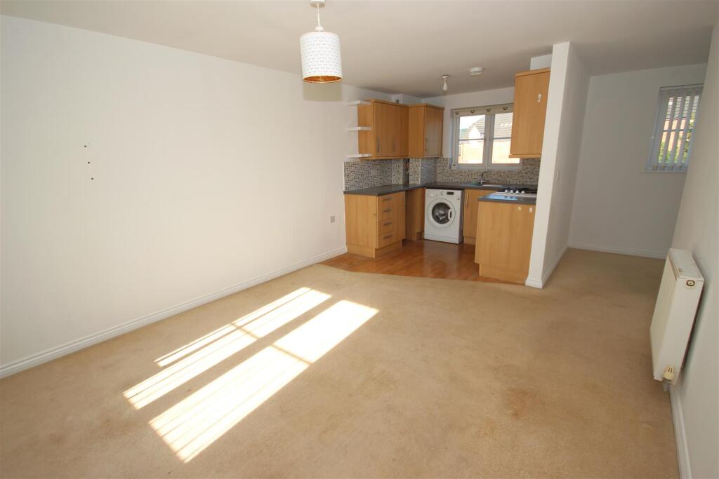 Additional property image - De Clare Drive, Radyr, Cardiff