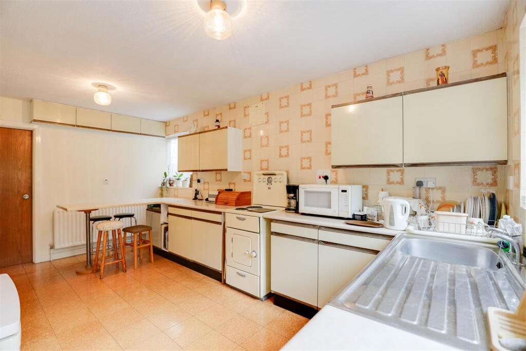 Additional property image - Berrymead Road, Cyncoed, Cardiff