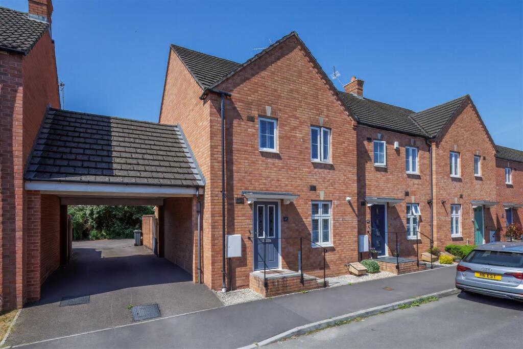 Main image of property: Goetre Fawr, Radyr, Cardiff