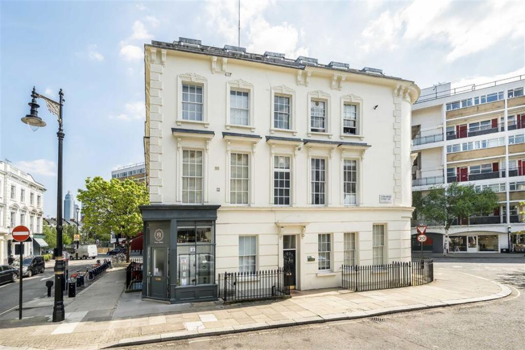 Main image of property: Charlwood Street, Pimlico