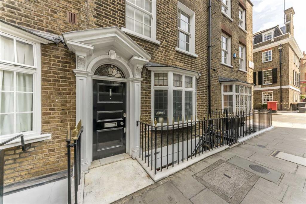 Main image of property: Palace Street, Westminster