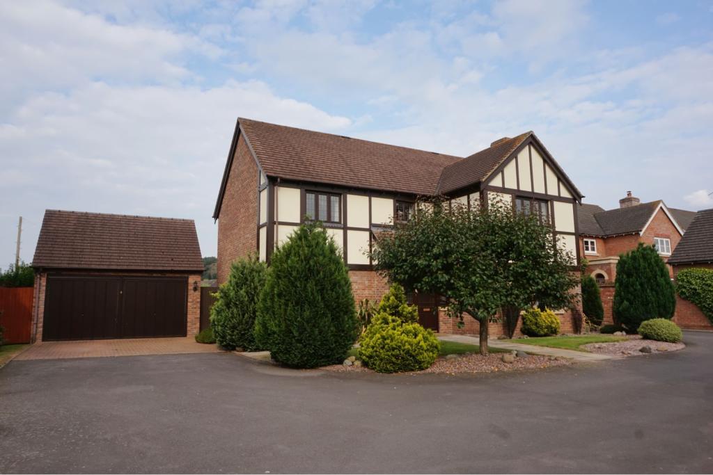 4 bedroom detached house for sale in Manor Farm, Uffington, Shrewsbury, SY4