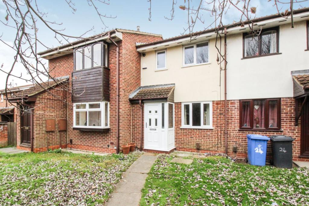 2 bedroom terraced house for sale in Kestrels Croft, Sinfin, Derby, DE24