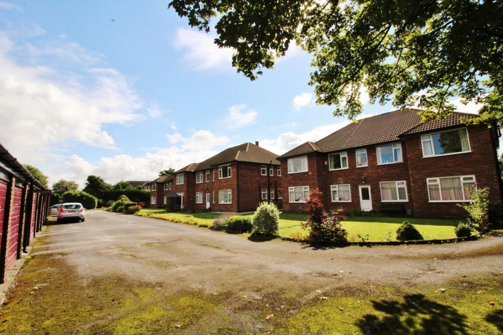 2 bedroom apartment for rent in Freshfield Court, Old Town Lane, Formby