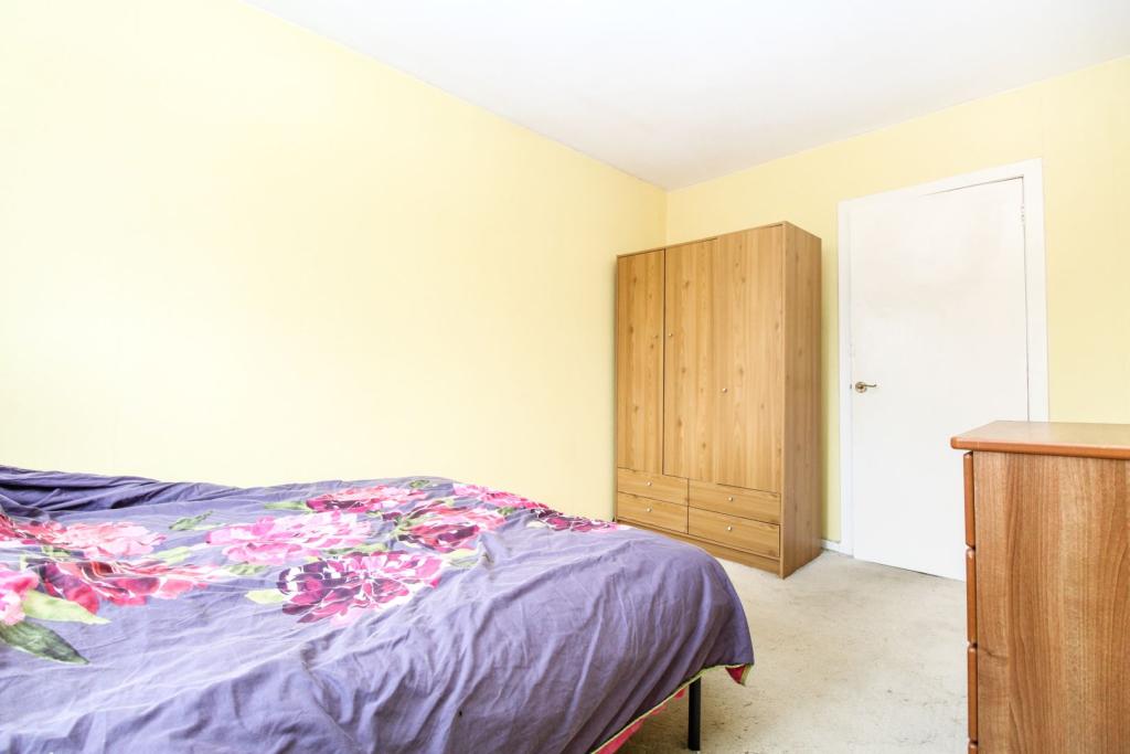 2 bedroom flat for sale in Cornhill Terrace, Aberdeen, AB16