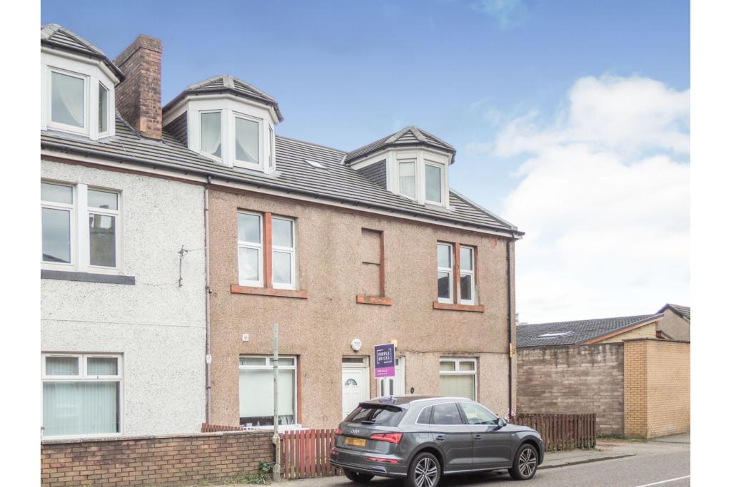 1 bedroom flat for sale in Crossgates, Bellshill, ML4