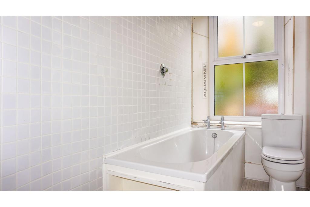 3 bedroom terraced house for sale in Walkley Crescent Road, Sheffield, S6